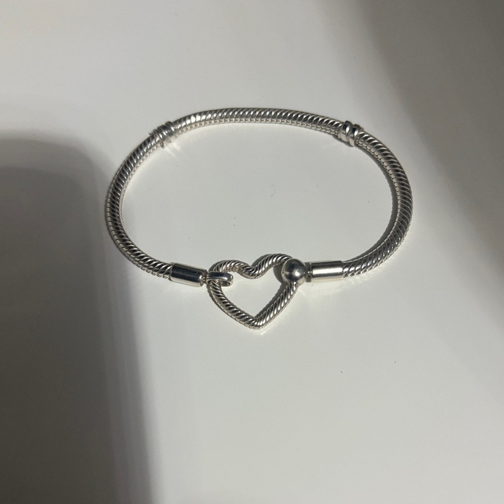 Pandora heart bracelet